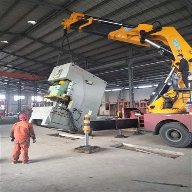 怀远县80吨折臂吊车出租附近电话