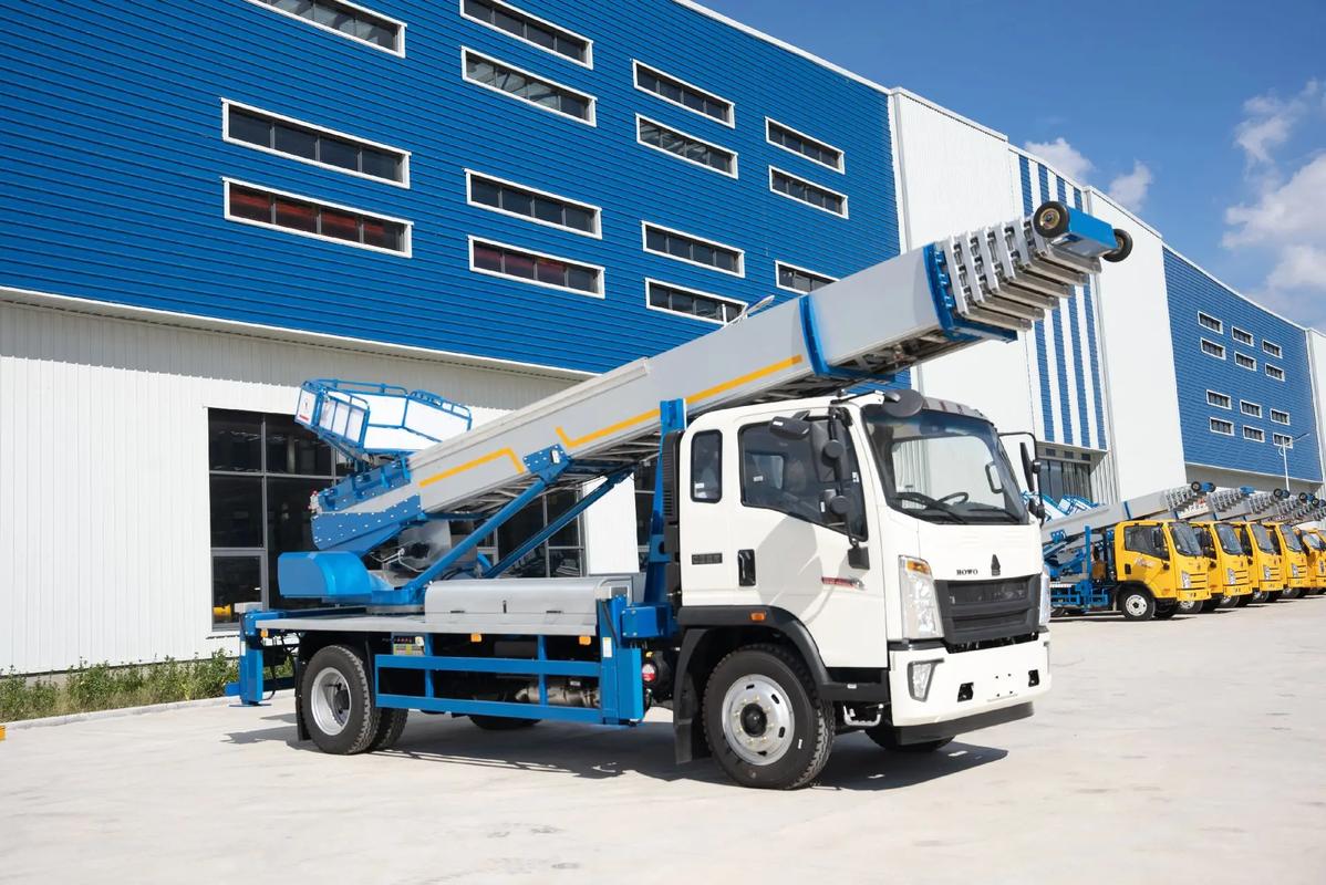 怀远县出租云梯车高空作业车 建筑垃圾搬运