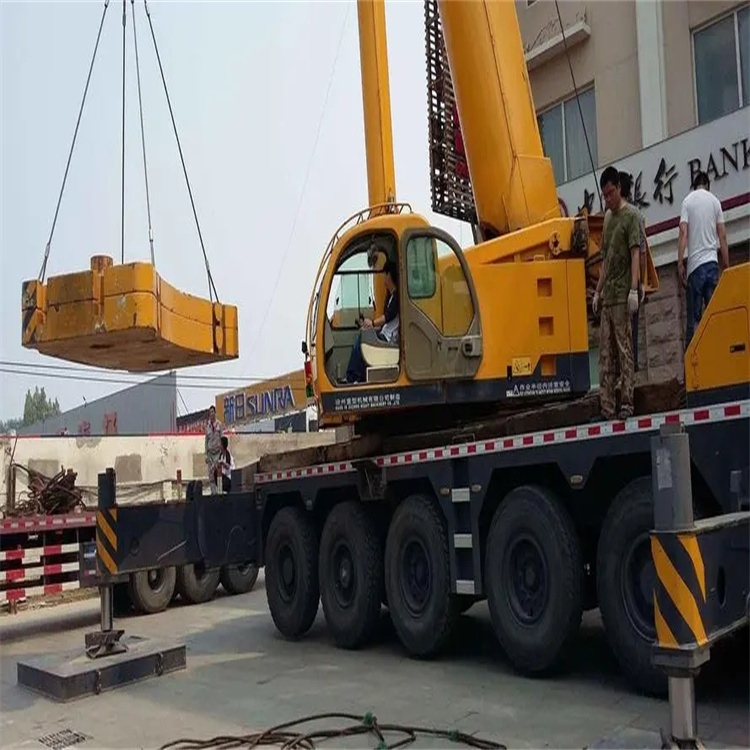 怀远县当地吊车出租|机器吊装|75吨|工厂搬迁服务